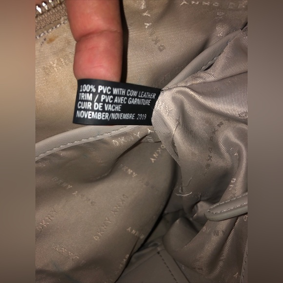 DKNY Donna Karan Leather Purse Logo Pattern W Silver Charm Detachable Authentic - Picture 13 of 16